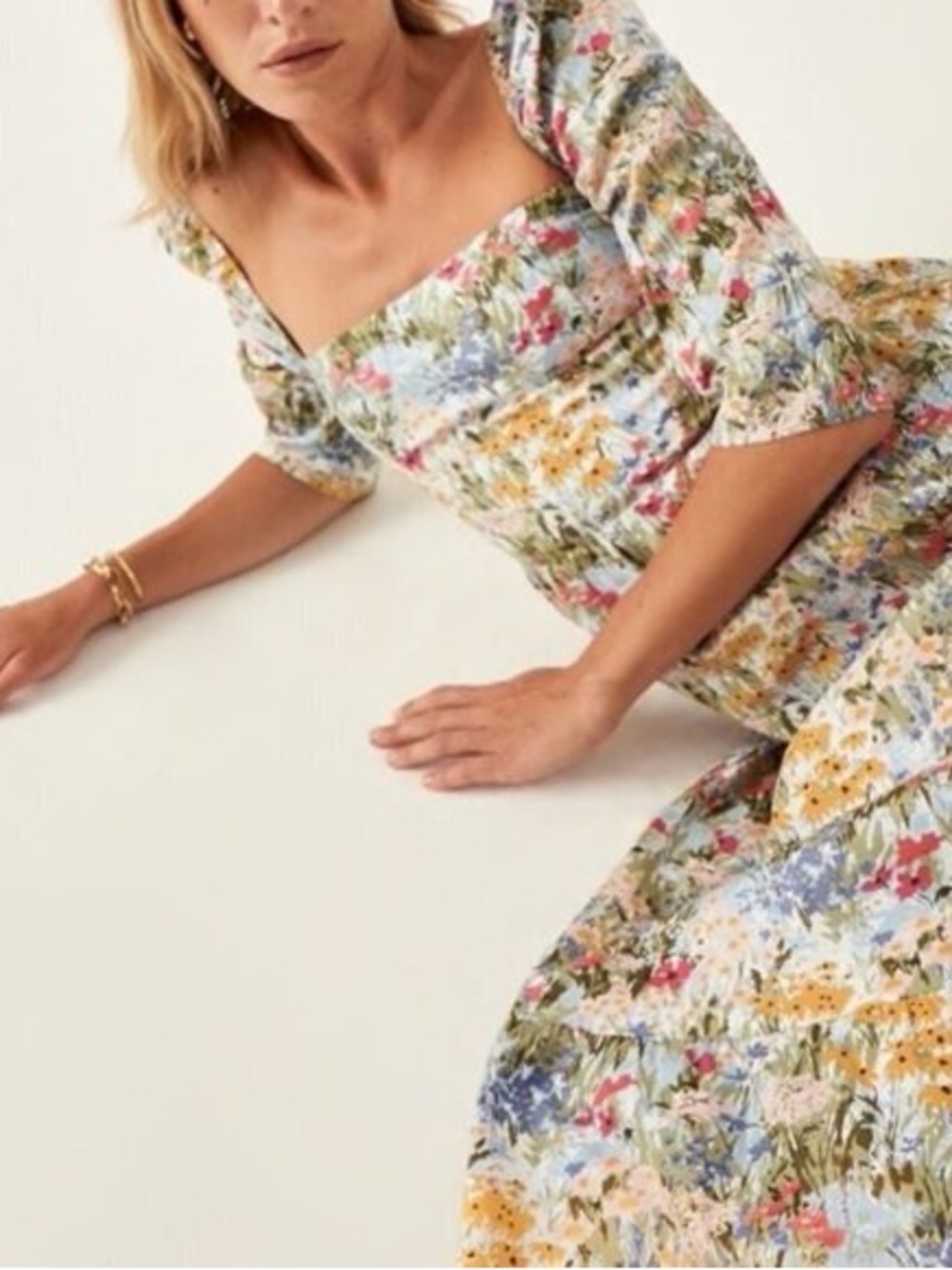 Reformation Cyprus Midi Dress in Countryside Floral Square-Neck Summer Wedding 6 - Picture 7 of 16